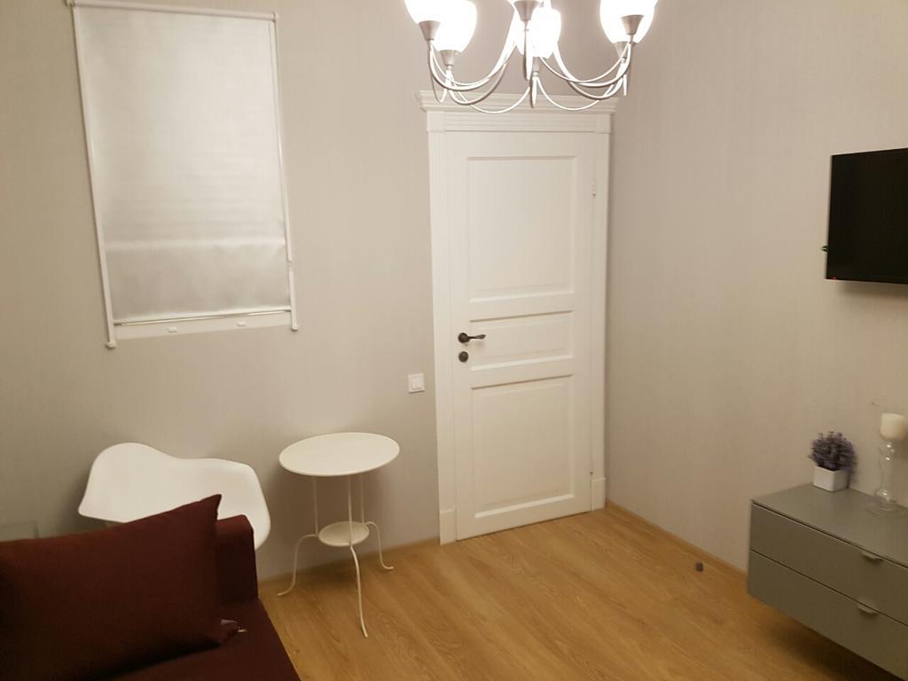 Comfort Apartment On Bogdanivska Street 7B Kiew Exterior foto