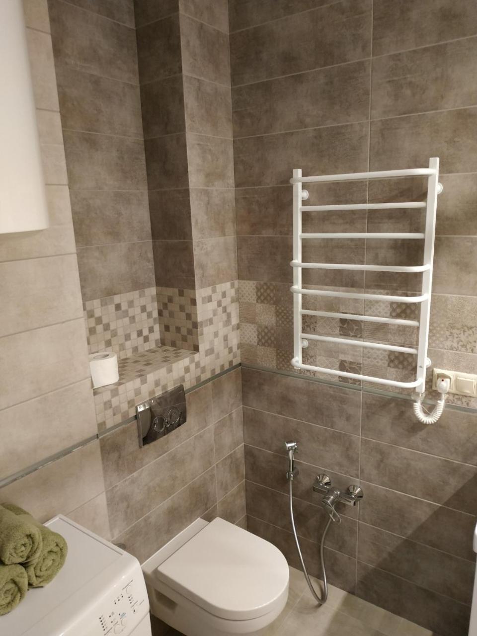 Comfort Apartment On Bogdanivska Street 7B Kiew Exterior foto